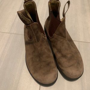 Brown Blundstones